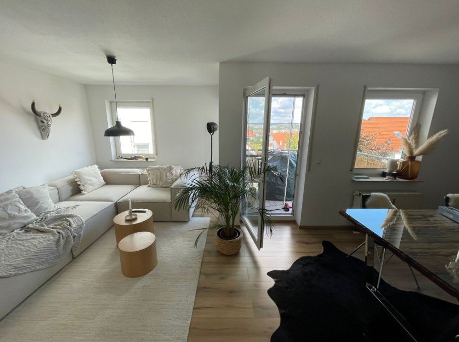 Wohnzimmer Dachgeschosswohnung Neuenstadt am Kocher