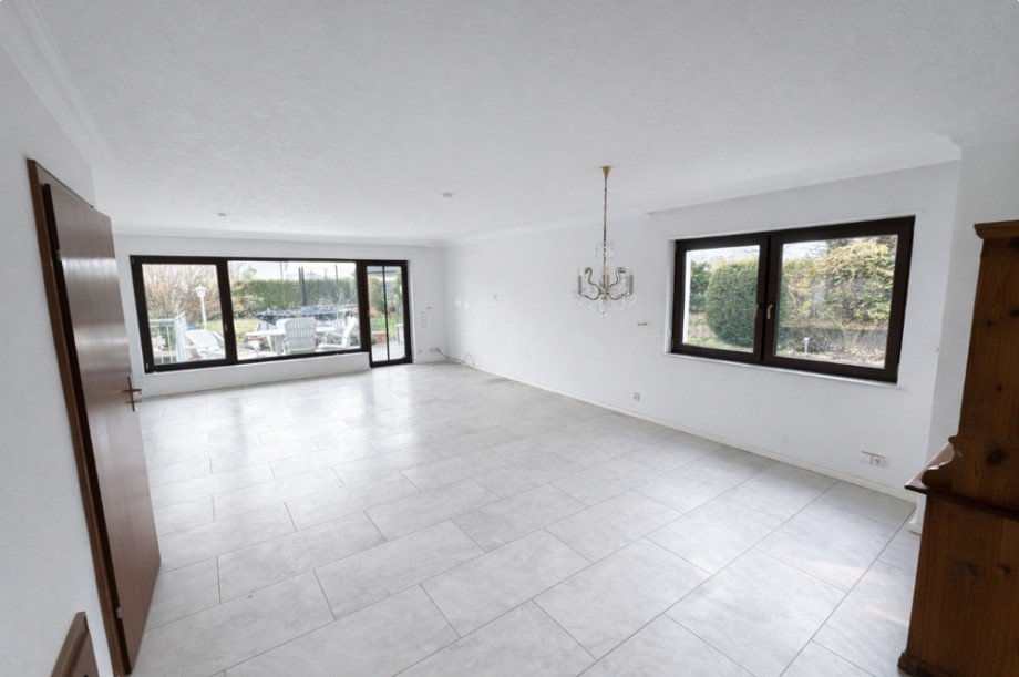 Wohnzimmer Reihenendhaus Sinsheim