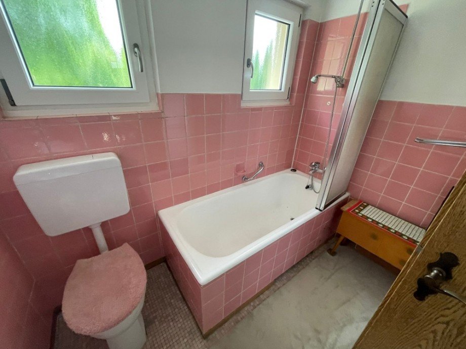 Badezimmer DG Einfamilienhaus Seckach