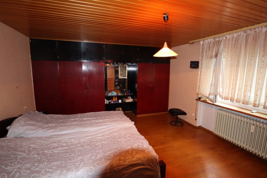 Schlafzimmer OG Mehrfamilienhaus Sinsheim