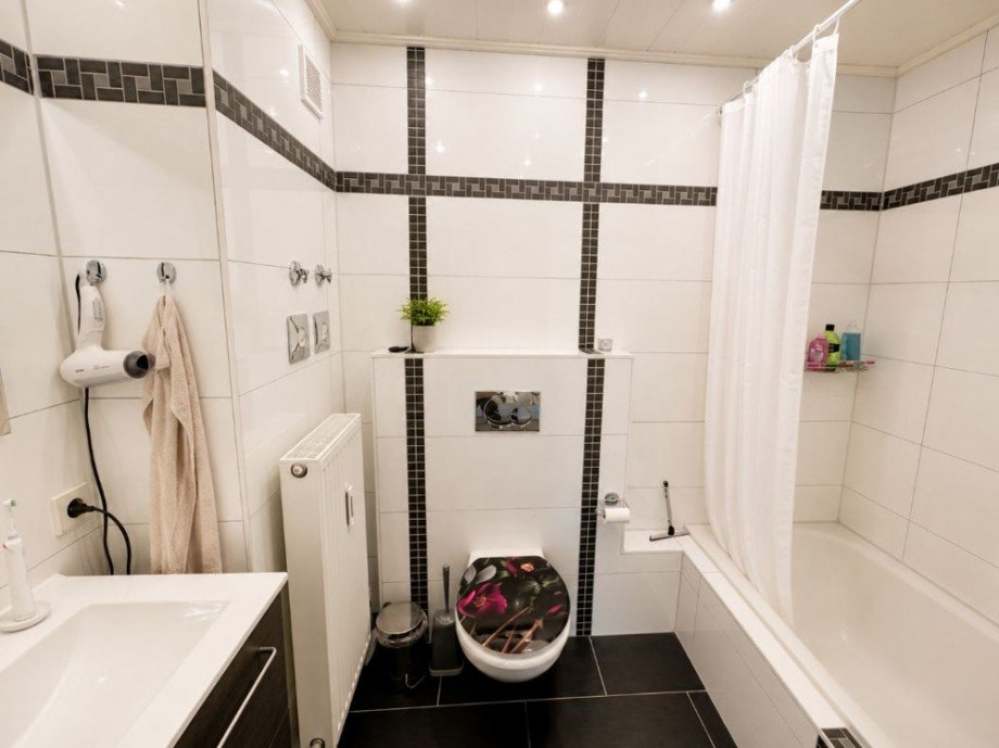Badezimmer Erdgeschosswohnung Heidelberg / Ziegelhausen