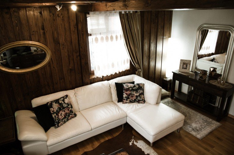 Wohnzimmer Sinsheim Erdgeschosswohnung GLOBAL INVEST SINSHEIM | Gro�e 4,5-Zimmer-Eigentumswohnung mit 107qm in zentraler Lage von Sinsheim