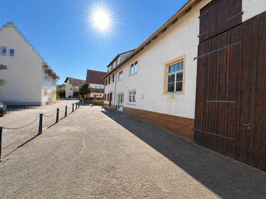 5 Kfz-Stellpl�tze Einfamilienhaus Sinsheim / Steinsfurt