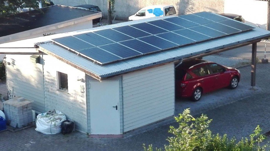 Solaranlage a. d. Carport.png Doppelhaush�lfte Neckargem�nd