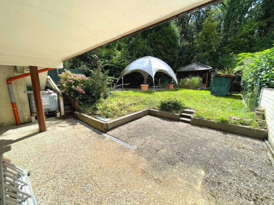 Terrasse Doppelhaush�lfte M�hlhausen