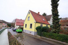 Hausansicht Kleine, toll renovierte Doppelhaush�lfte in Sinsheim-Waldangelloch