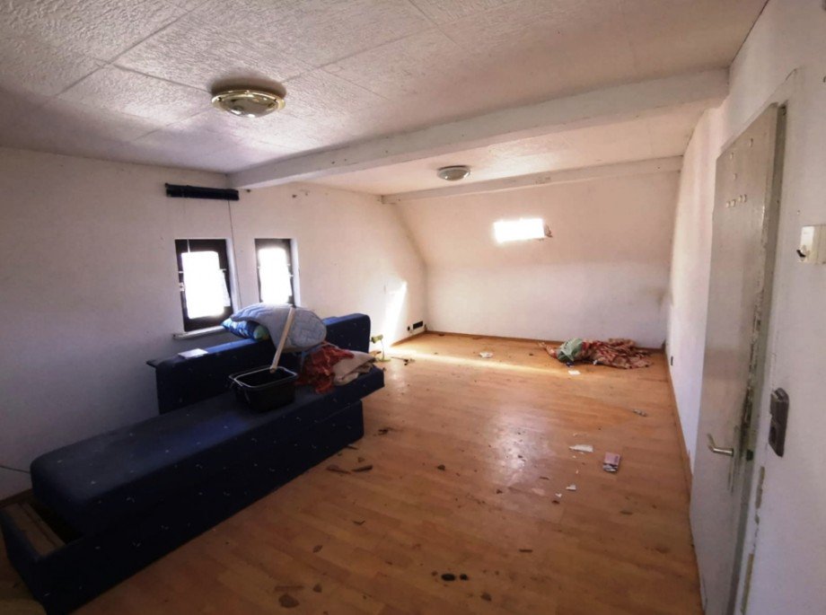 Zimmer Einfamilienhaus Seckach / Zimmern