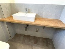Badezimmer GLOBAL INVEST SINSHEIM | Gro�e 5-Zimmer-Maisonette-Wohnung mit 125m� - oder darf es auch ein Haus sein?