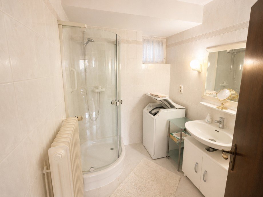 Badezimmer Untergeschoss Einfamilienhaus Sinsheim / Eschelbach