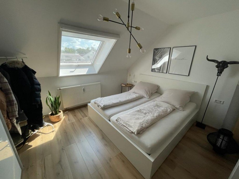 Schlafzimmer Dachgeschosswohnung Neuenstadt am Kocher