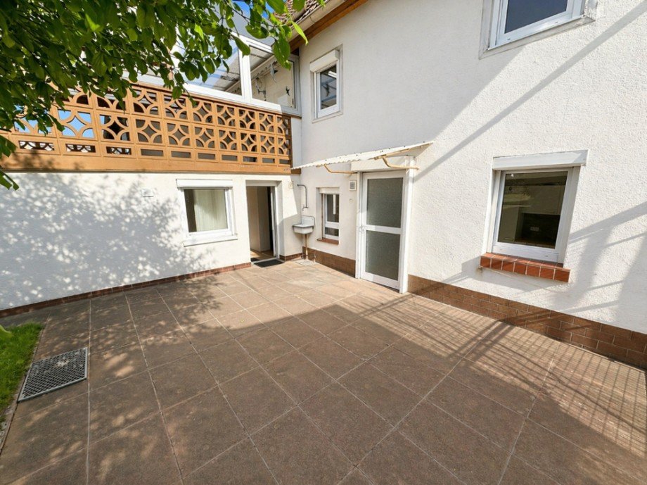 Freiterrasse Erdgeschoss Einfamilienhaus Sinsheim / Steinsfurt