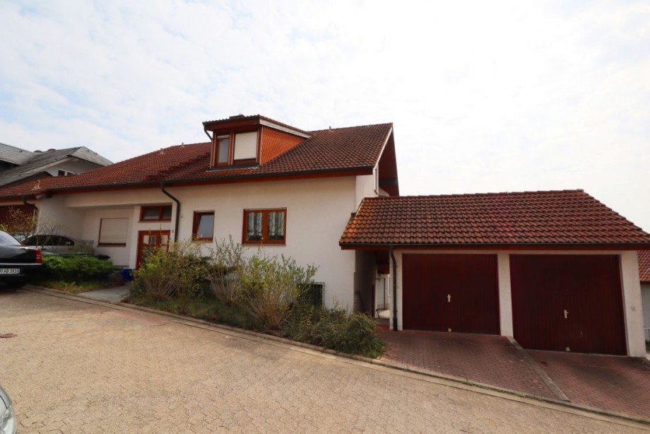 Hausansicht.png Mehrfamilienhaus Leimen