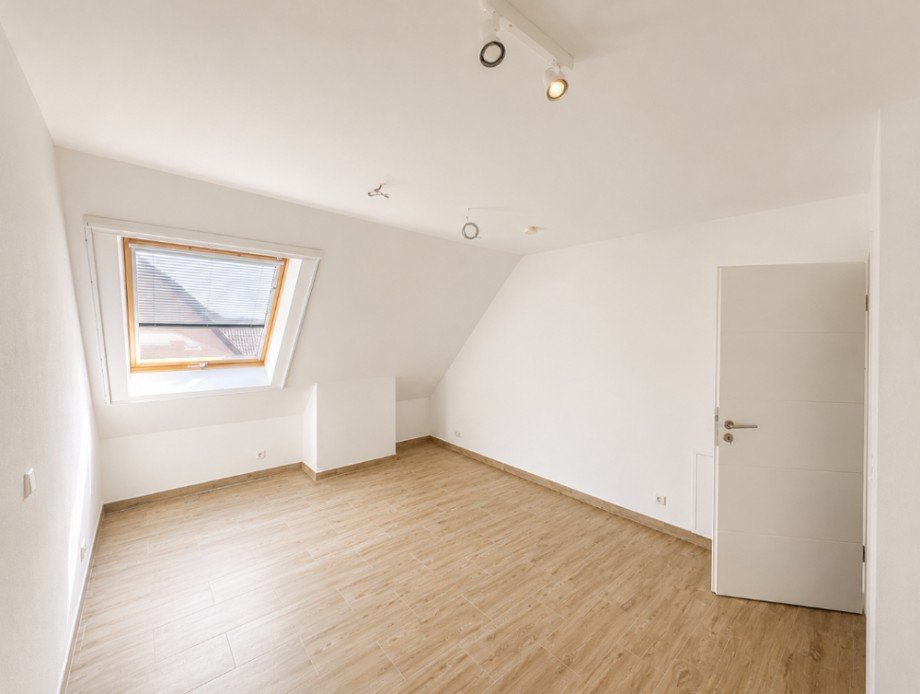 Schlafzimmer Wng 4 Mehrfamilienhaus Reichartshausen