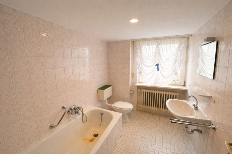 Badezimmer ELW Einfamilienhaus Bad Rappenau / Grombach