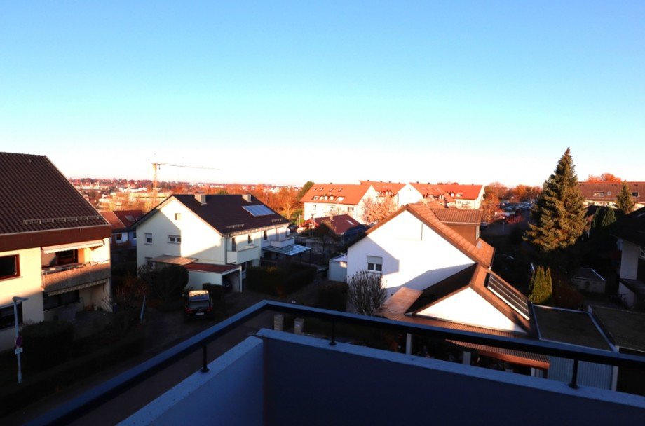 Aussicht Dachgeschosswohnung �hringen
