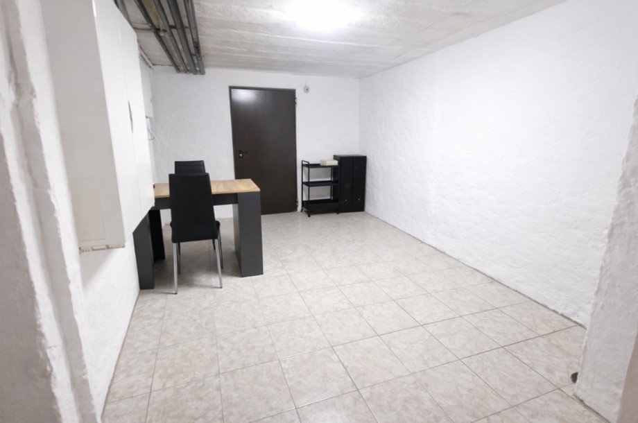 Flur im UG Stadthaus Neckarzimmern