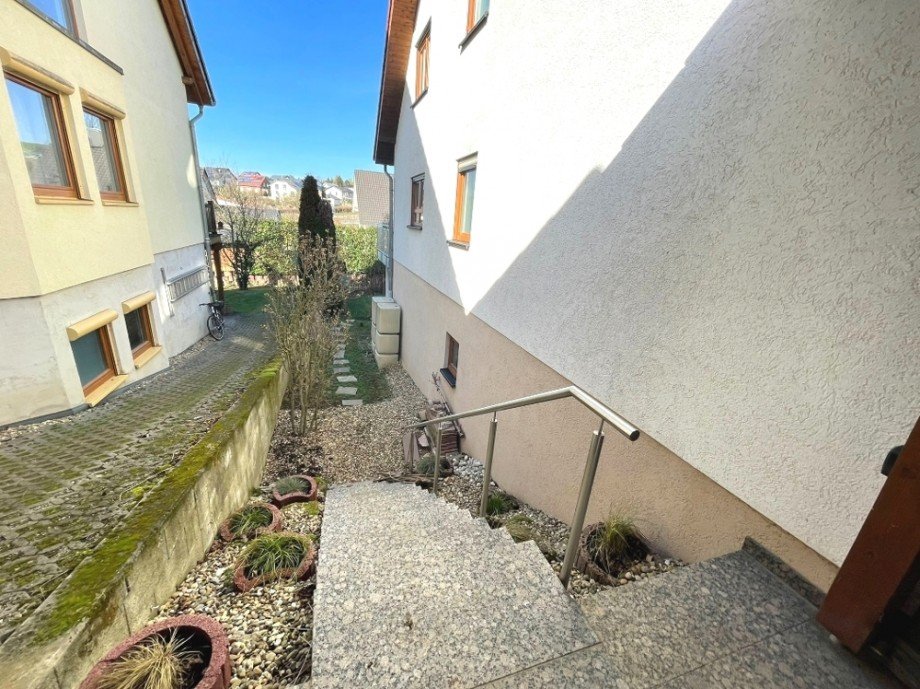 Au�entreppe Doppelhaush�lfte Neckarbischofsheim