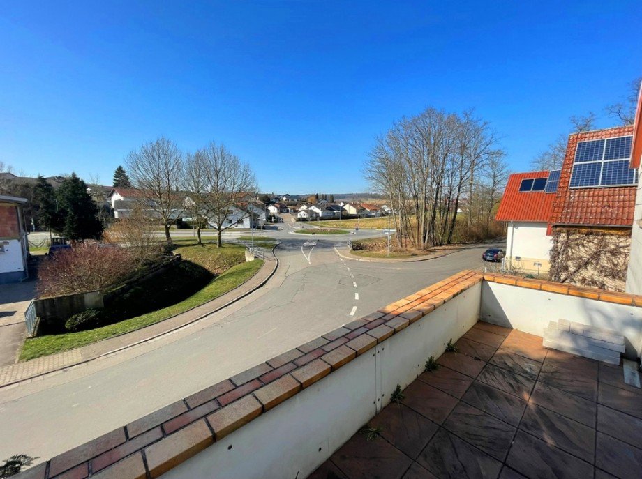 Balkon OG Mehrfamilienhaus Dielheim / Balzfeld
