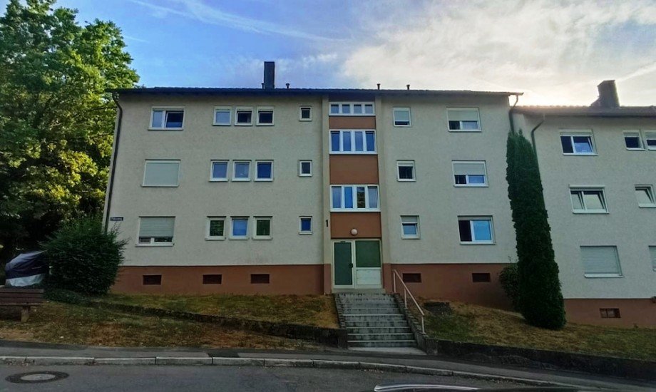 Hausansicht Etagenwohnung Obrigheim