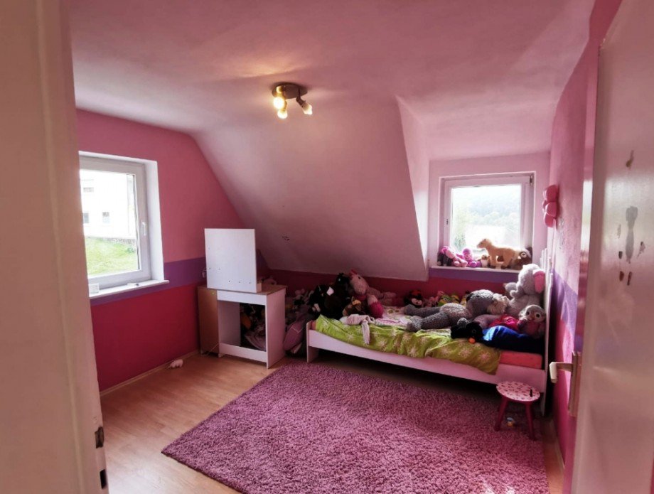 Kind 2 Einfamilienhaus Forchtenberg / Wei�bach