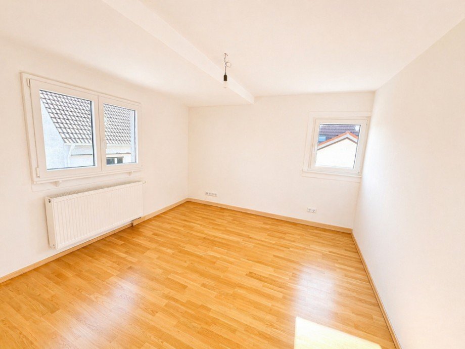 Kinderzimmer Dachgeschoss Einfamilienhaus Sinsheim / Steinsfurt