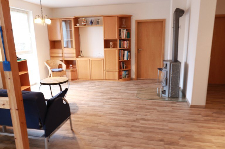 Wohnzimmer Sinsheim Erdgeschosswohnung GLOBAL INVEST SINSHEIM | Wundersch�ne barrierefreie 3-Zimmer-Wohnung in guter Lage von Adersbach