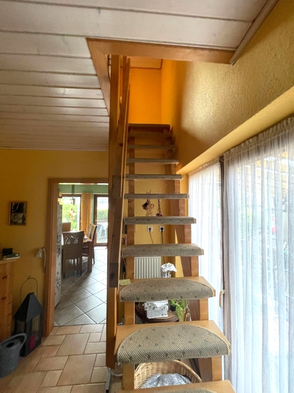 Raumspartreppe Doppelhaush�lfte Sinsheim / Hoffenheim