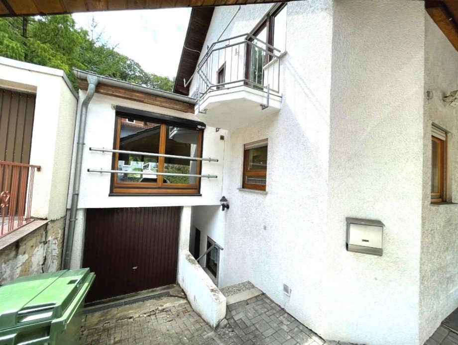 Zugang Einliegerwohnung Doppelhaush�lfte M�hlhausen