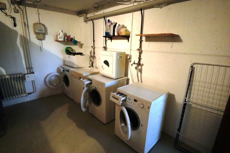 Waschraum Dachgeschosswohnung �hringen