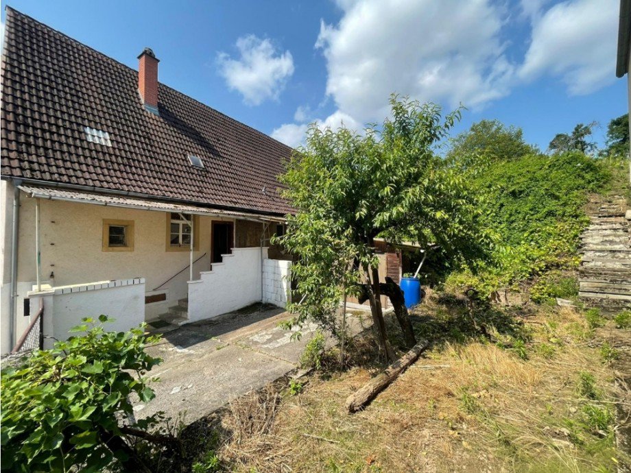 Hof und Garten Bauernhaus M�hlhausen / Tairnbach