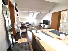 Wohnzimmer DG GLOBAL INVEST SINSHEIM | Tolles Einfamilienhaus mit Einliegerwohnung mit �ber 330m� Wohnfl�che in Schefflenz