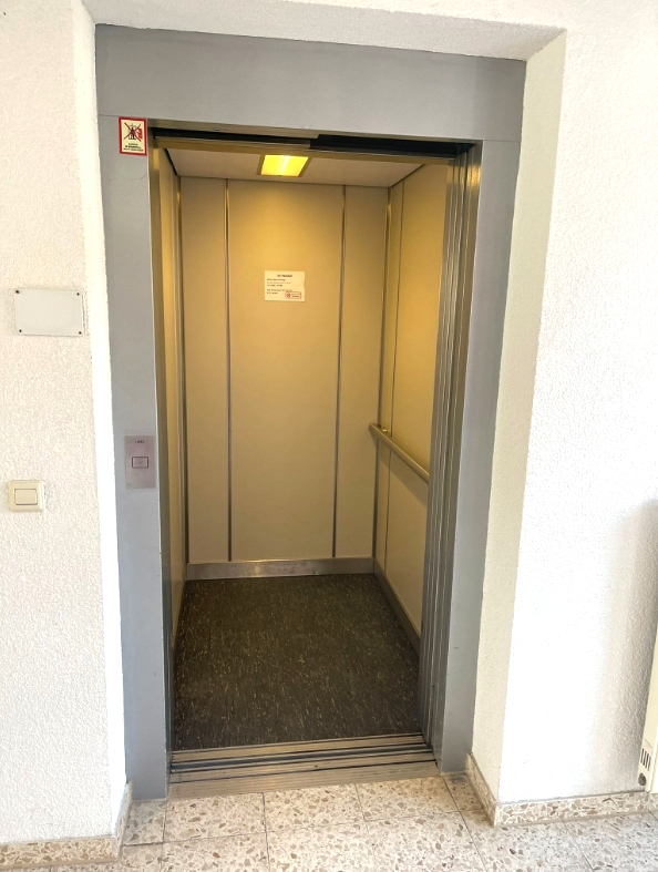 Personenaufzug Etagenwohnung �stringen