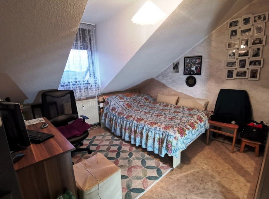Kind 2 Dachgeschosswohnung M�ckm�hl