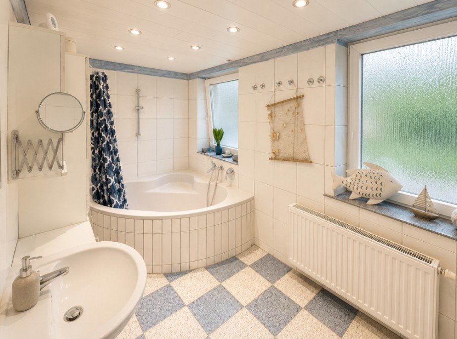 Badezimmer Einfamilienhaus Sinsheim / Waldangelloch
