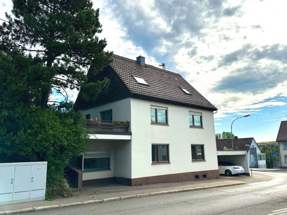 Stra�enansicht Zweifamilienhaus Heilbronn / Frankenbach