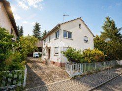 Hauptbild GLOBAL INVEST IMMOBILIEN SINSHEIM | Ein- oder Zweifamilienhaus mit Scheune und gro�em Grundst�ck in Friedrichstal
