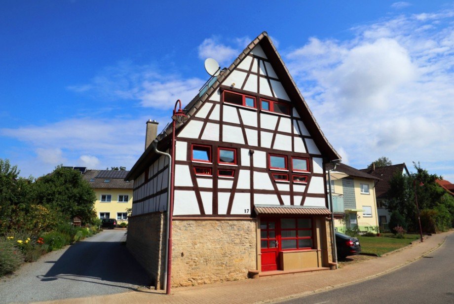 Hausansicht Einfamilienhaus Sinsheim / Ehrst�dt