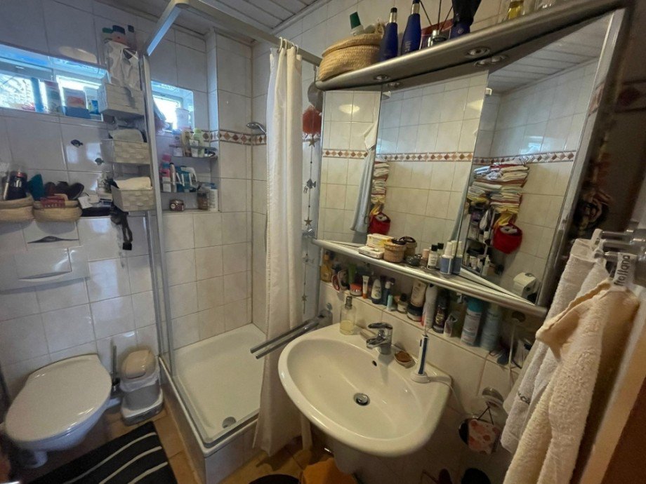 Badezimmer 2 Doppelhaush�lfte Sinsheim / Hoffenheim