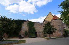 Hausansicht Stra�enseite GLOBAL INVEST SINSHEIM | Tolles 1-2 Familienhaus in bester Innenstadt-Lage von Wiesloch