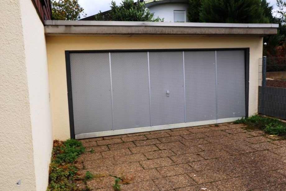 Doppelgarage Villa �stringen