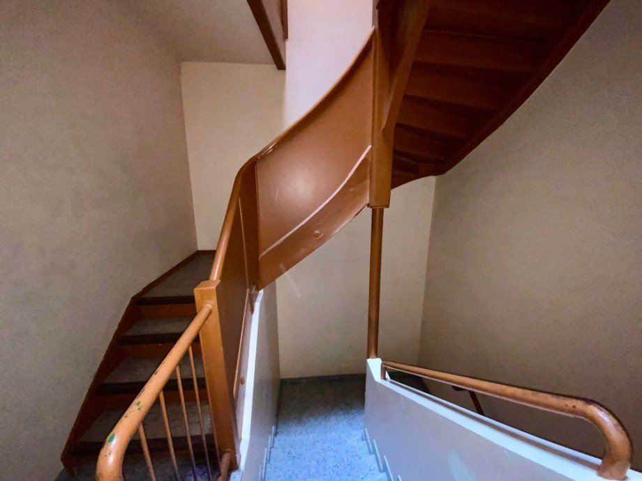 Treppenhaus Etagenwohnung Wiesloch