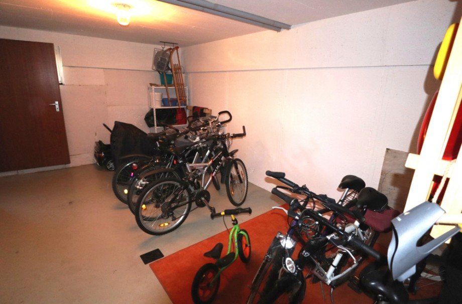 Fahrradkeller Dachgeschosswohnung �hringen