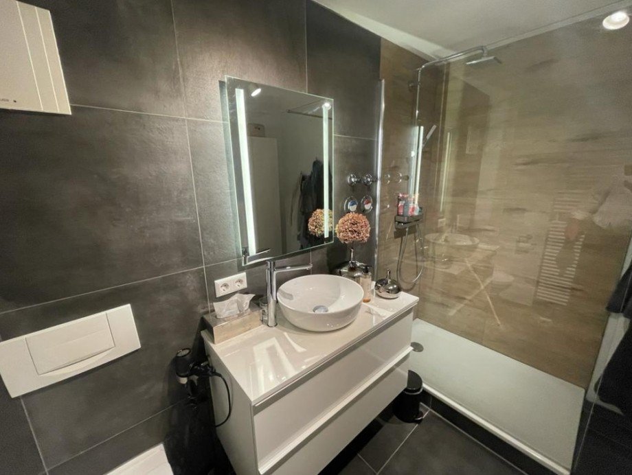 Badezimmer Dachgeschosswohnung Neuenstadt am Kocher