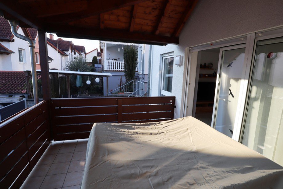 �berdachte Terrasse Doppelhaush�lfte Sinsheim