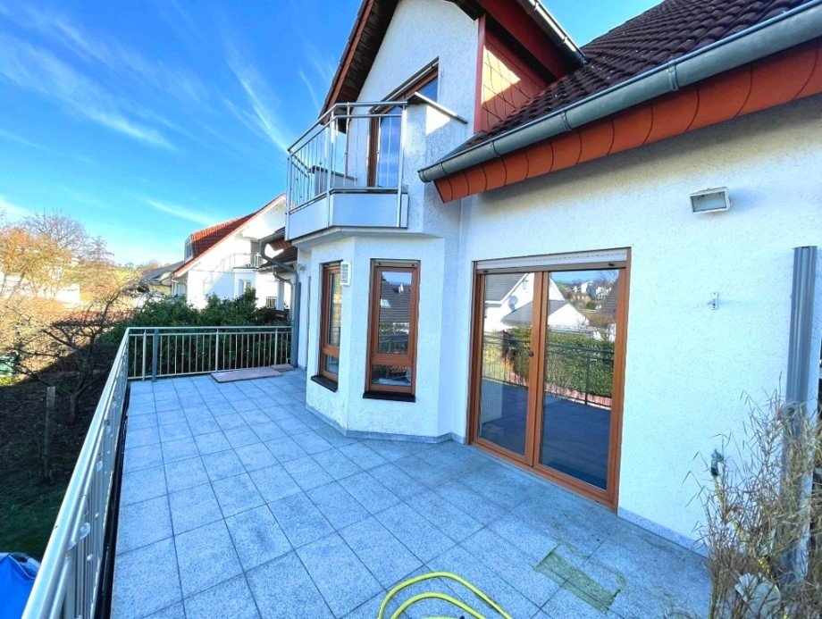 Balkon EG Doppelhaush�lfte Neckarbischofsheim