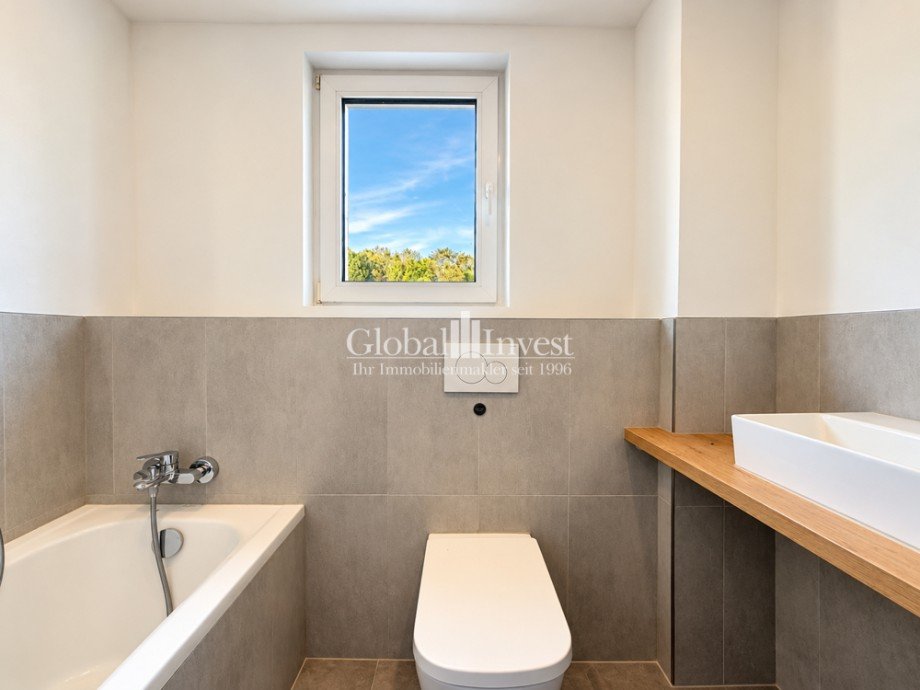 Badezimmer Einfamilienhaus Sinsheim / Hilsbach