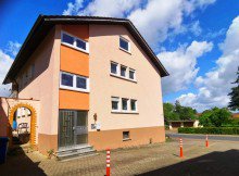 Ostansicht GLOBAL INVEST SINSHEIM | Tolles Einfamilienhaus mit Einliegerwohnung mit �ber 330m� Wohnfl�che in Schefflenz