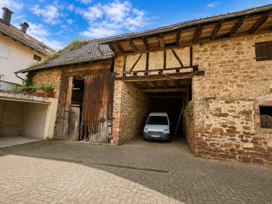 Scheunen Mehrfamilienhaus Reichartshausen