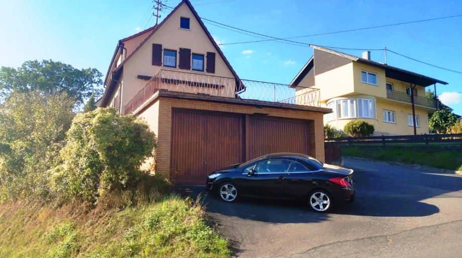 Garagenansicht Einfamilienhaus Billigheim