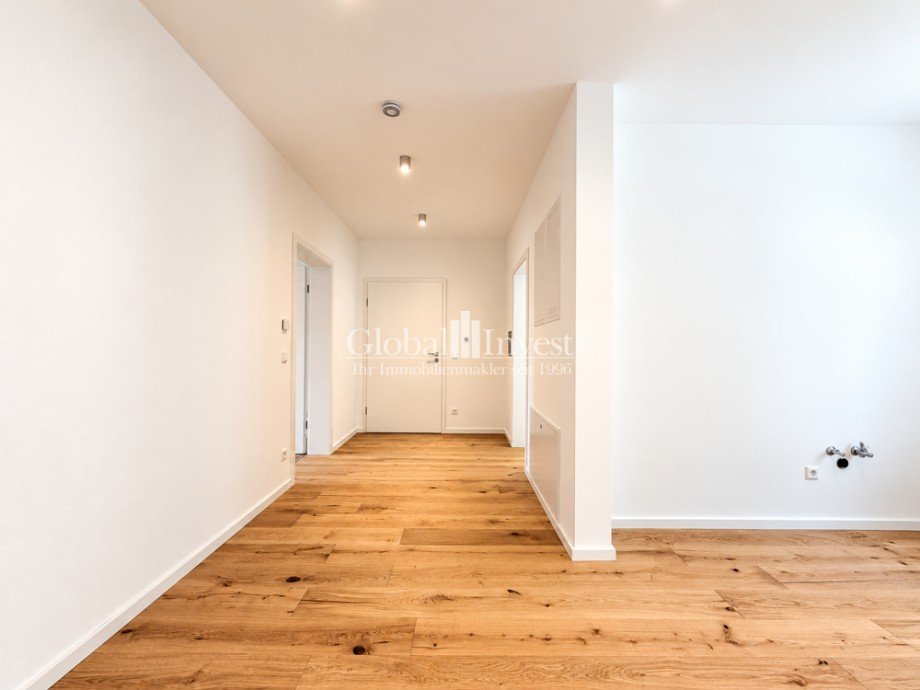 Flur + K�che (WHG 2 ) Etagenwohnung Sinsheim / Hoffenheim